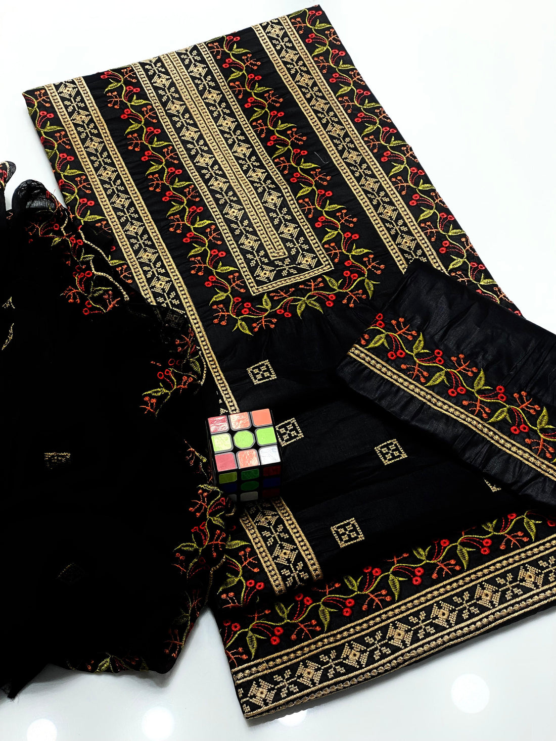 Cotton Lawn Embroidered 3pc Dress