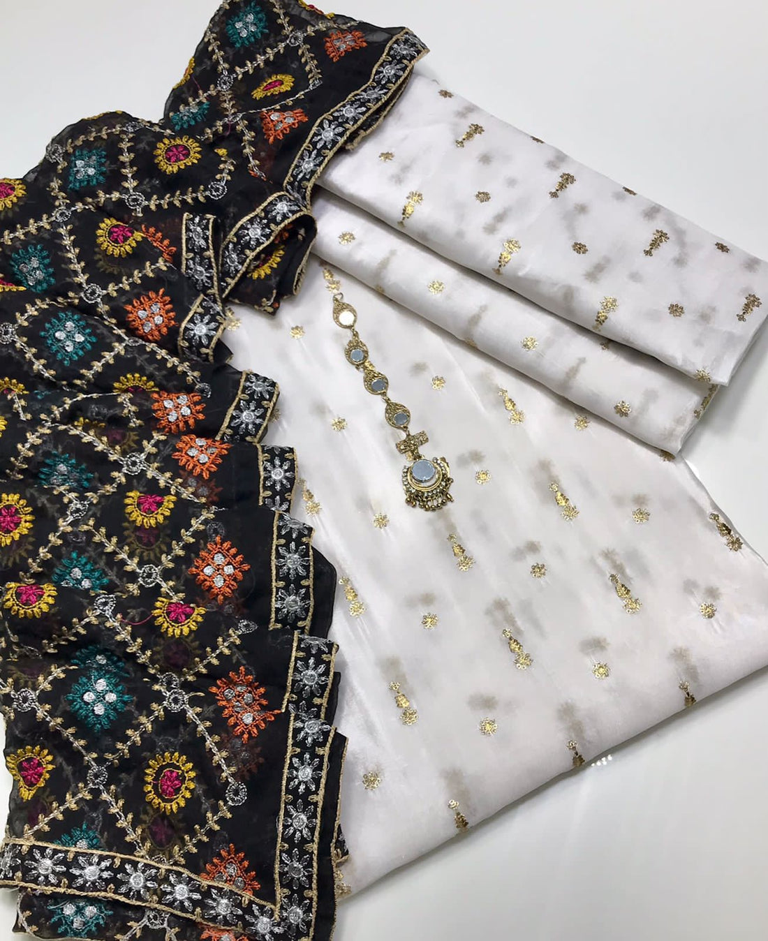 Phulkari Dupatta With Embroidered Shirt & Trouser 3Pc Dress